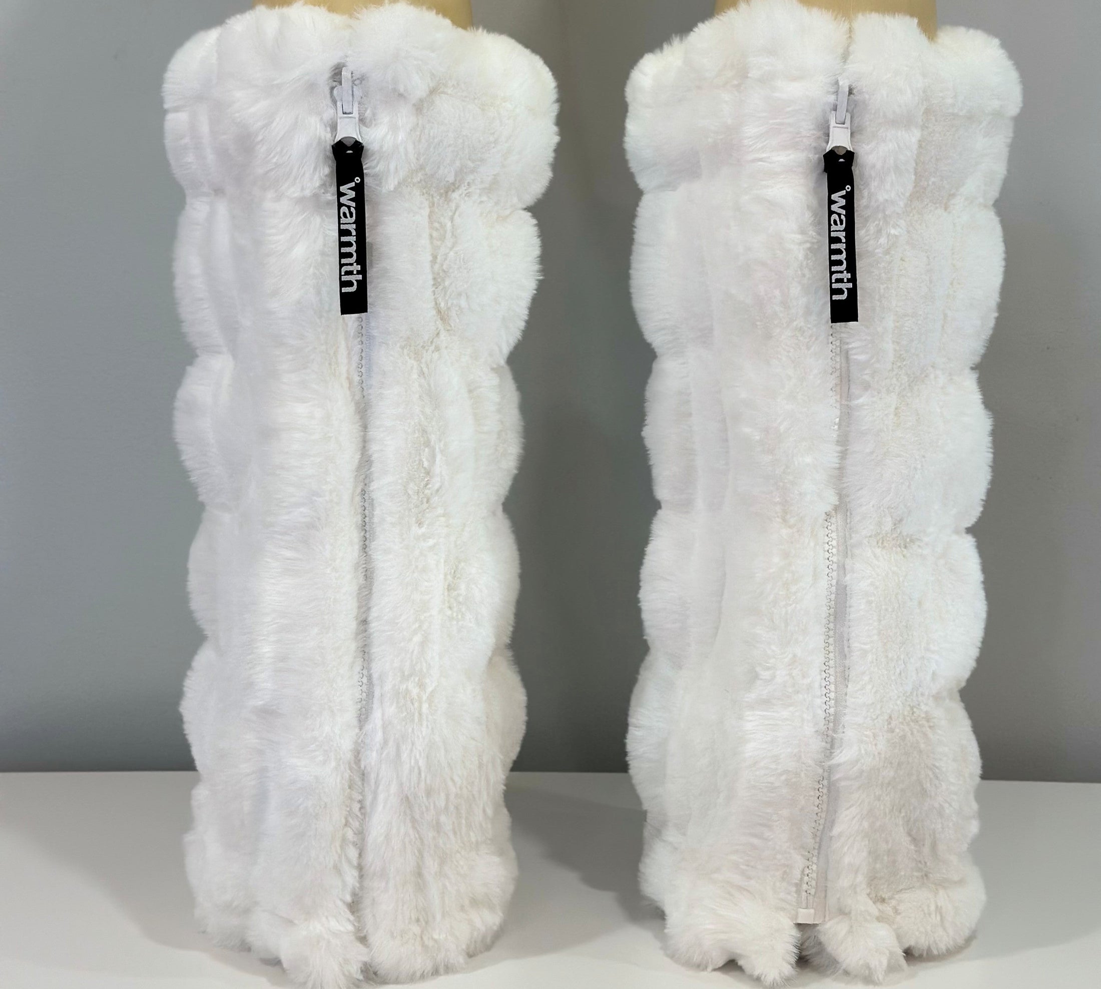 NEW! warmth bootluxe white faux fur boot cut leg warmers